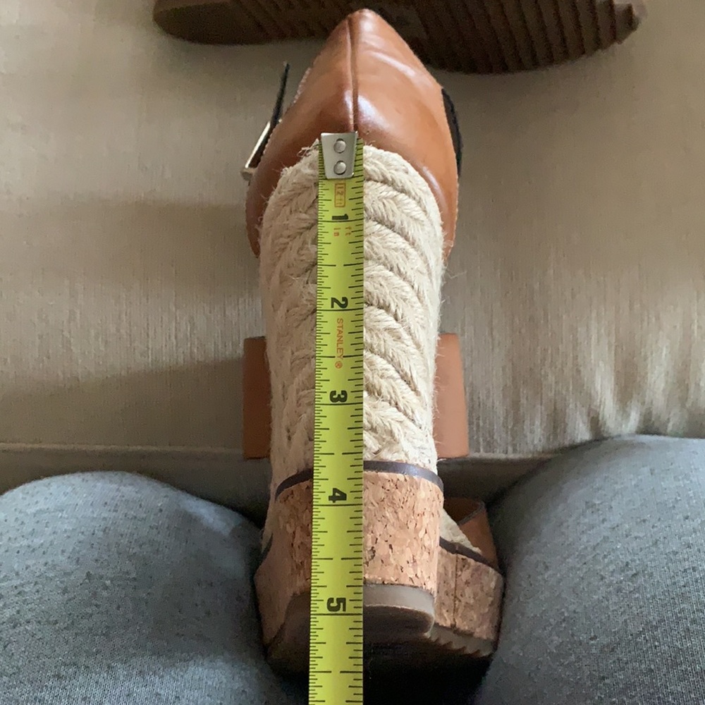 EXPRESS WEDGE - Picture 8 of 9